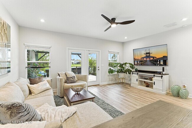 Building Photo - 105 Meadow Creek Dr