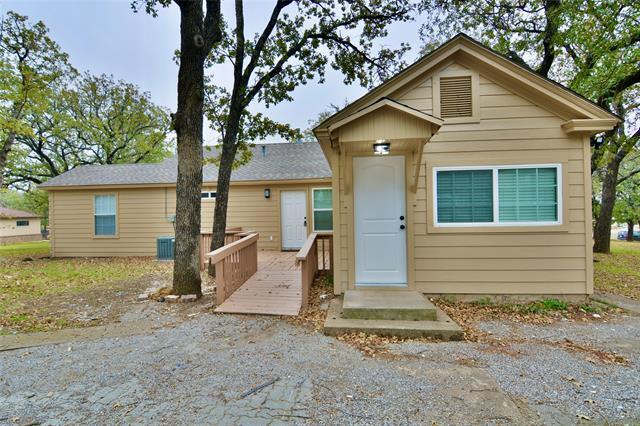 Building Photo - 2605 1st St