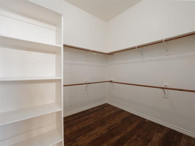 Building Photo - 5100 Tacoma Dr