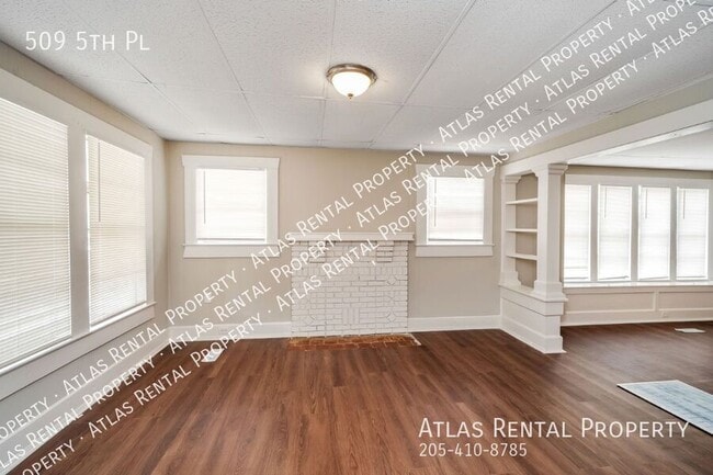 Building Photo - 509 5th St