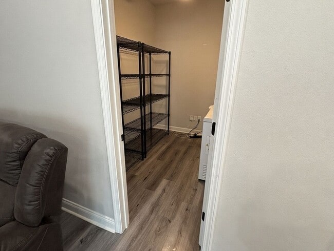 Building Photo - 3013 Sue St