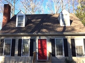 Building Photo - 8994 Midway Rd