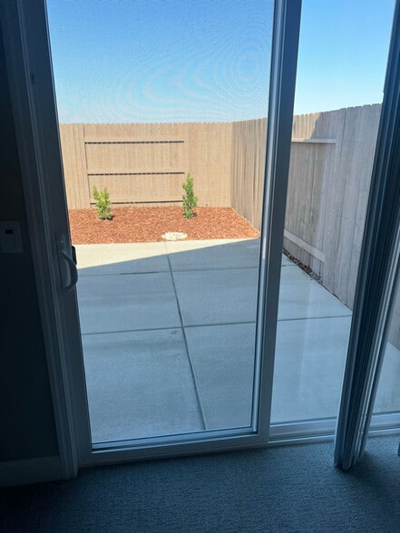 Building Photo - 1001 Wadsworth Dr