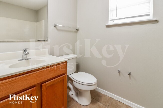 Building Photo - 3457 Sleepy Hill Oaks St
