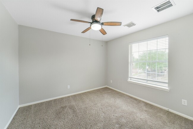 Building Photo - 21626 Shallow Glen Ln