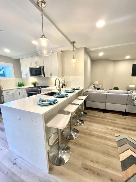 Building Photo - 66 Falcon St