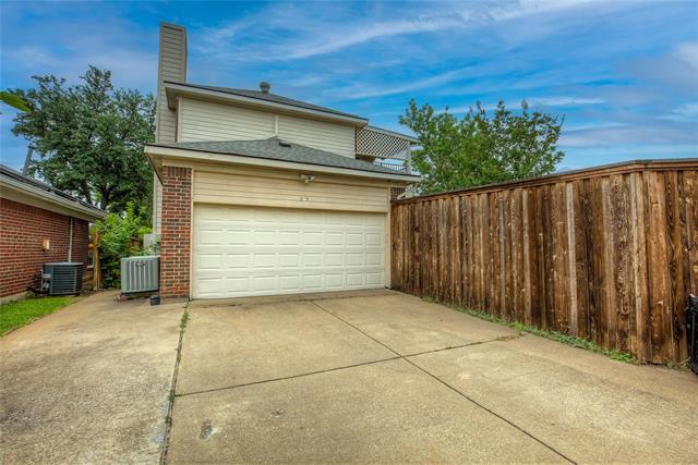 Building Photo - 535 Raintree Cir