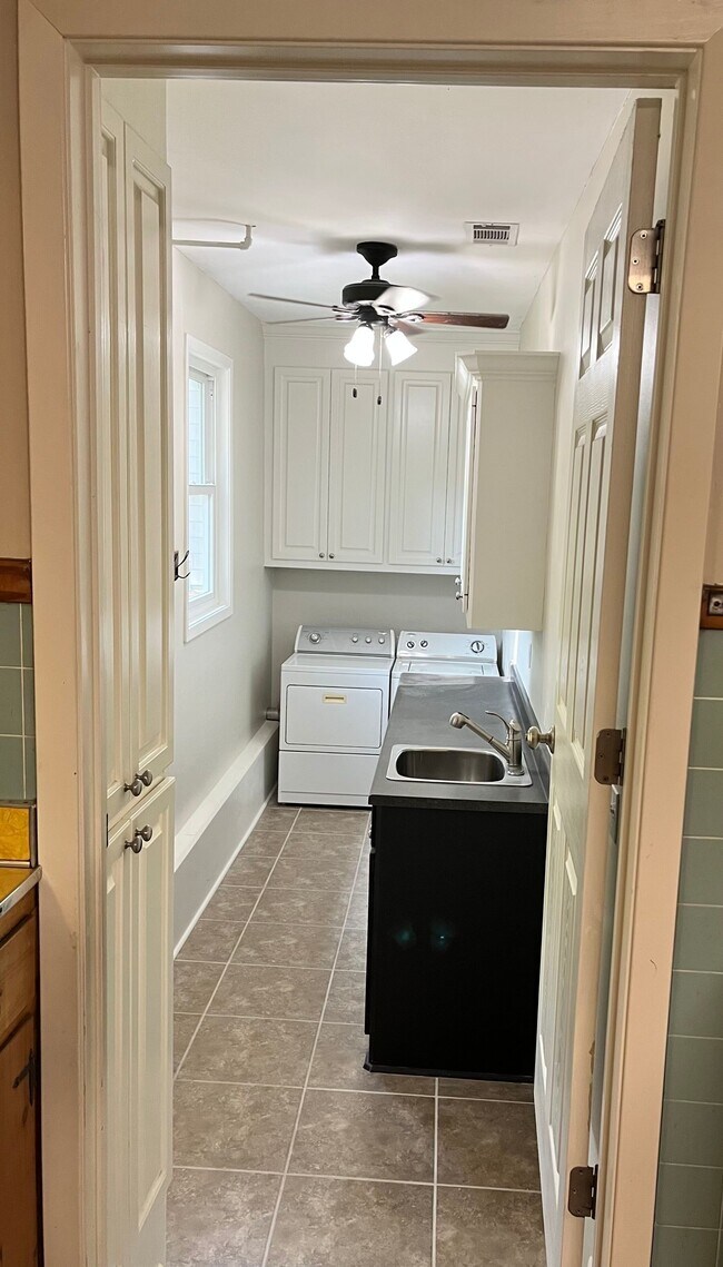 Laundry - 212 Mount Salus Rd