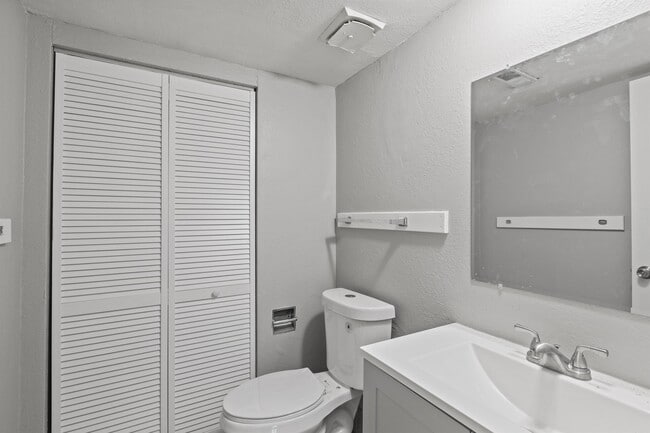 Building Photo - 3733 Brush Creek Dr