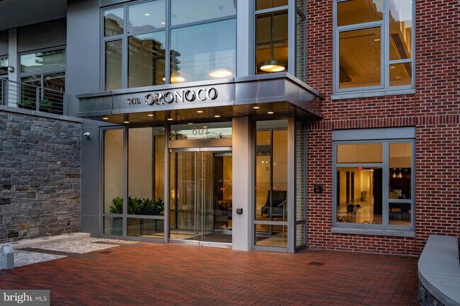 Building Photo - 601 N Fairfax St
