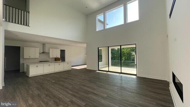 Building Photo - 24827 Yellow Poplar Pl