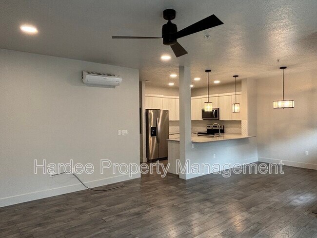 Building Photo - 3711 S Council Spring Rd