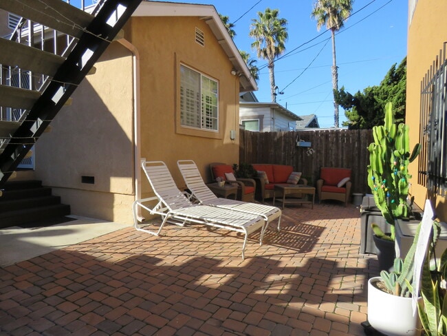 Building Photo - 3985 Texas St