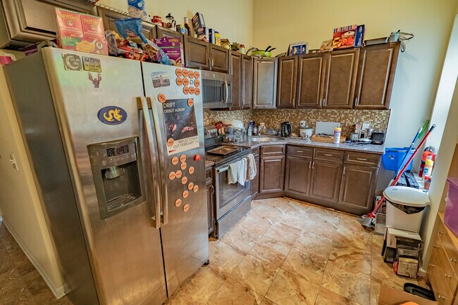 Building Photo - 3707 Powelton Ave