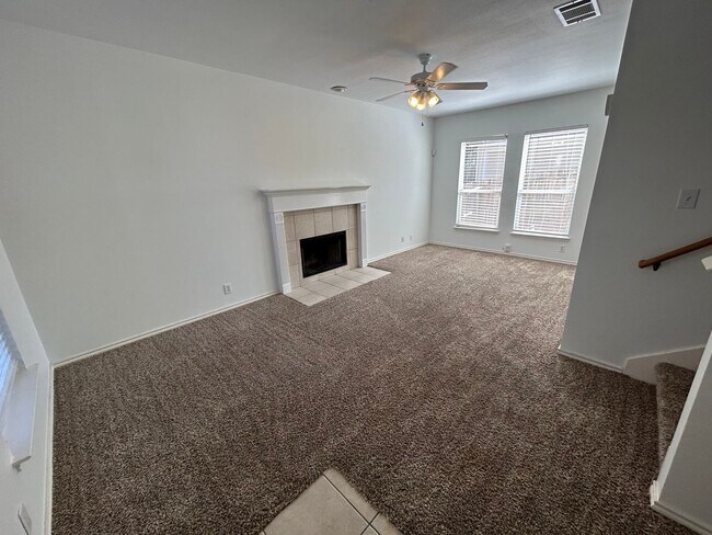 Building Photo - 166 Red Hawk Ridge