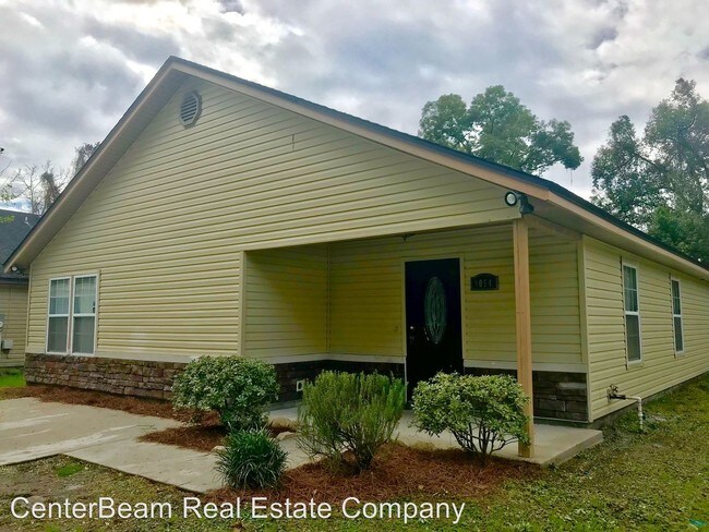Building Photo - 4 br, 3 bath House - 9054 3rd avenue