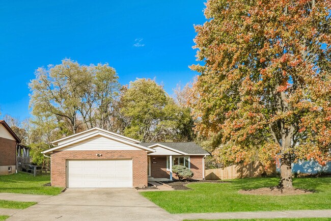 Building Photo - 2484 Resor Rd