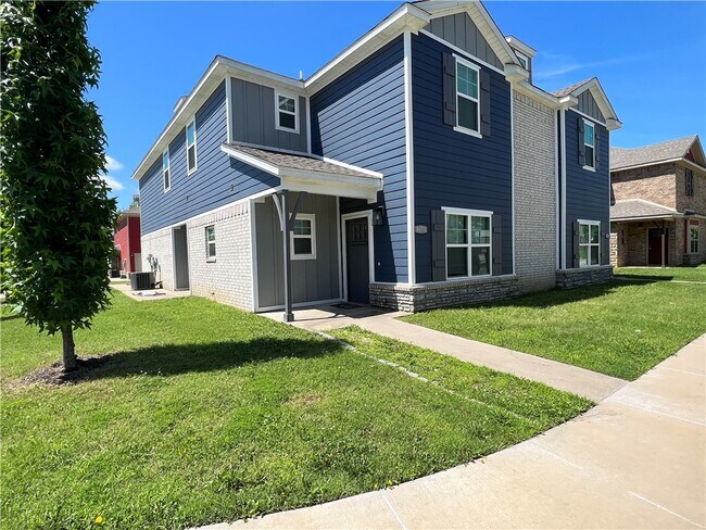 Building Photo - 4071 W Santa Maria Ln