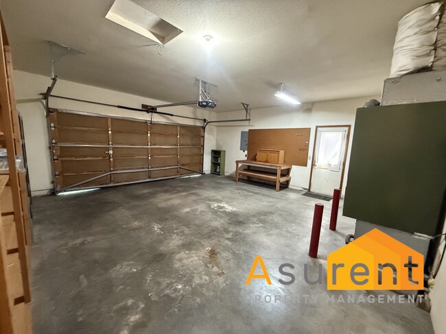 Building Photo - Charming 3-bedroom, 2-bath Ashland Home