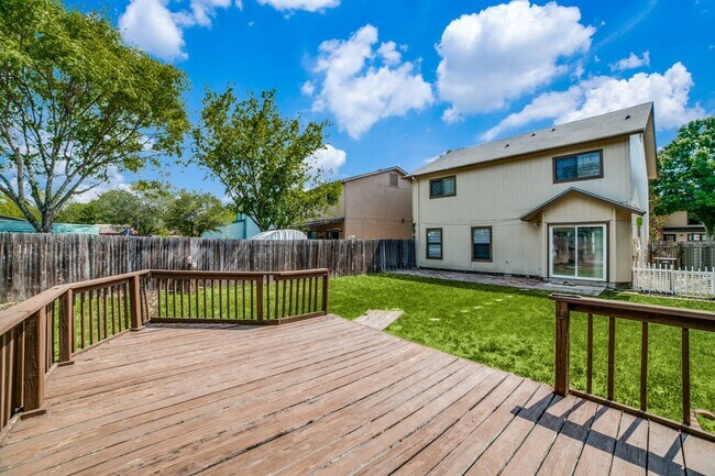 Building Photo - 7739 Alverstone Way