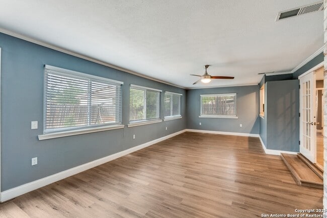 Building Photo - 12743 El Sonteo St