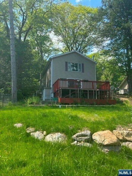 Building Photo - 77 Goldfinch Ln