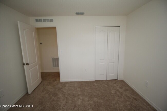 Building Photo - 1825 Tulane Ave SE