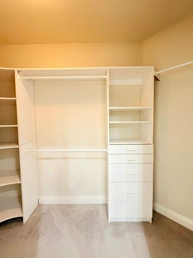 Building Photo - 1208 Landover Ct