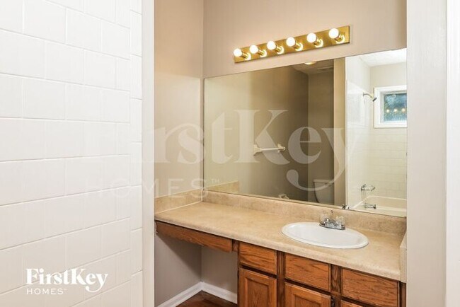 Building Photo - 2132 Cheyenne Ln NW