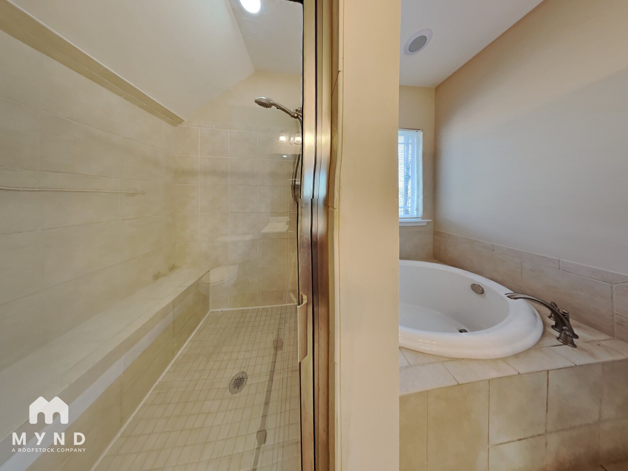 Building Photo - 24 Cedar Grove Ct