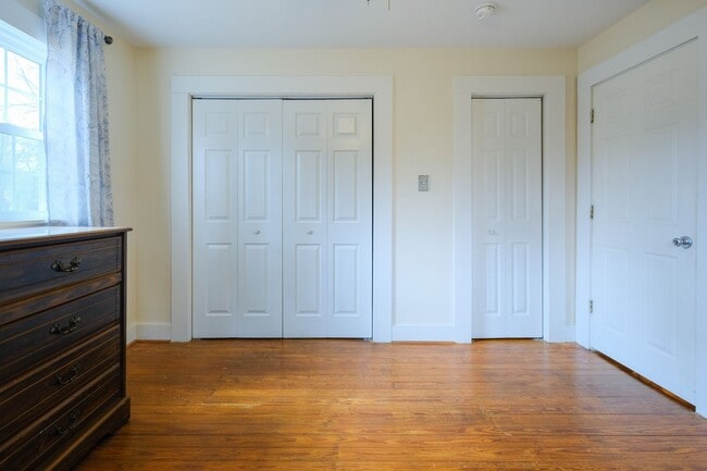 Building Photo - 54 Whitehead Dr