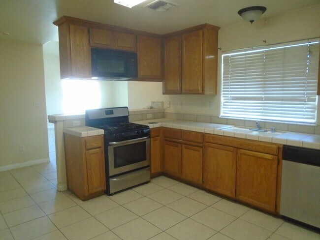 Building Photo - 3539 Pine Meadow Dr