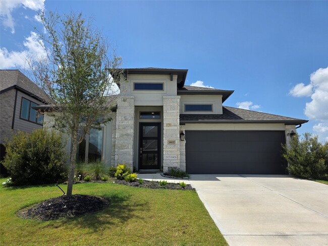 Primary Photo - 10022 Starry Night Ln