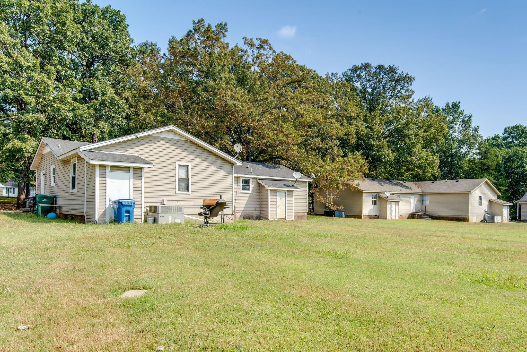 Building Photo - 836 Miller Estates Rd