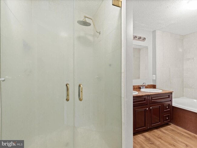 Building Photo - 4244 Maple Path Cir