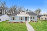 Building Photo - 2814 Carrollwood Dr