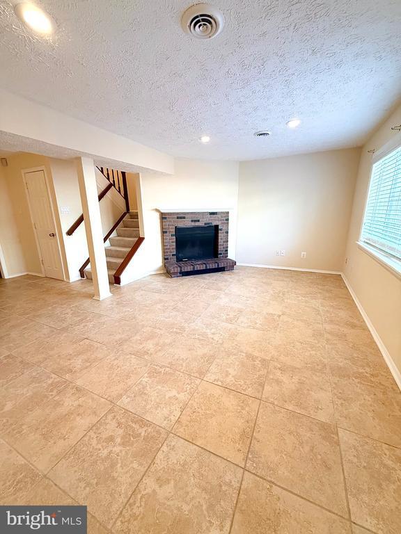 Building Photo - 5579 Glasgow Woods Ct