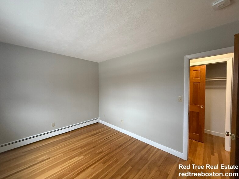 Building Photo - 278 Grove St