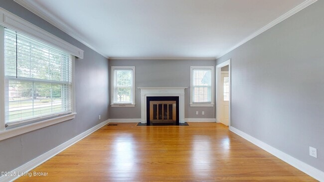 Building Photo - 4502 Blenheim Rd