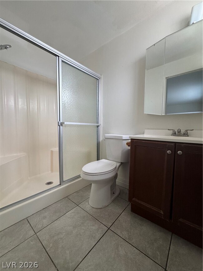 Building Photo - 6209 Meadowlark Ln