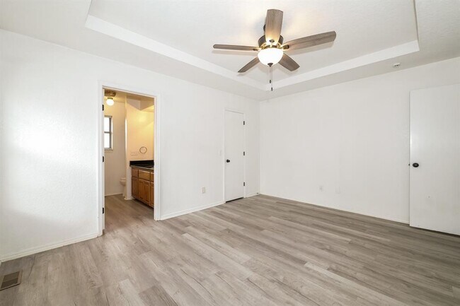 Building Photo - 305 Grand Fork Rd