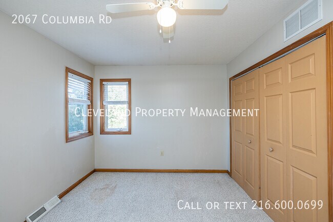 Building Photo - 2067 Columbia Rd