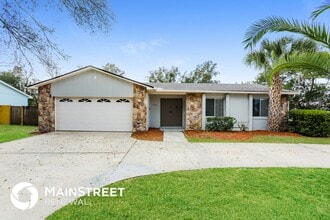 Building Photo - 1800 Gladiolas Dr