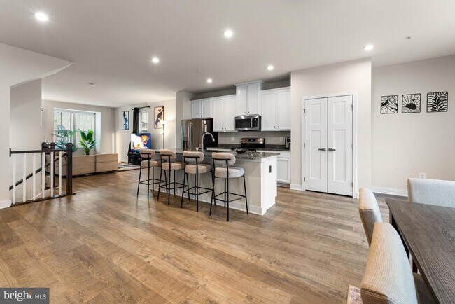 Building Photo - 117 Hawlings River Rd