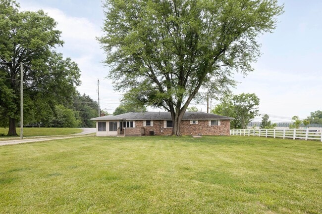 Building Photo - 6600 New Albany-Condit Rd