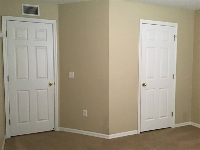 Building Photo - 754 46th Sq