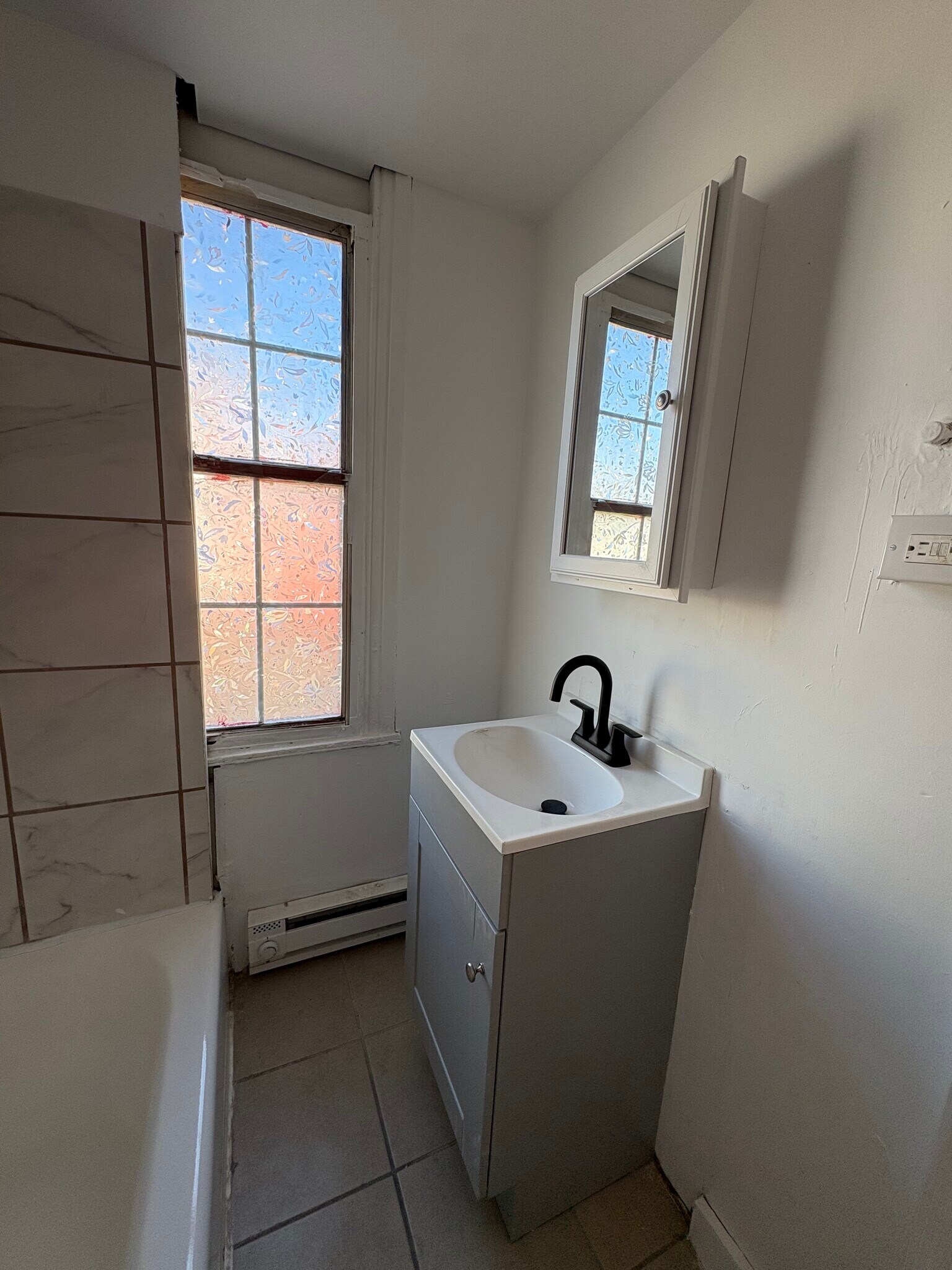 Building Photo - 942 Franklin St