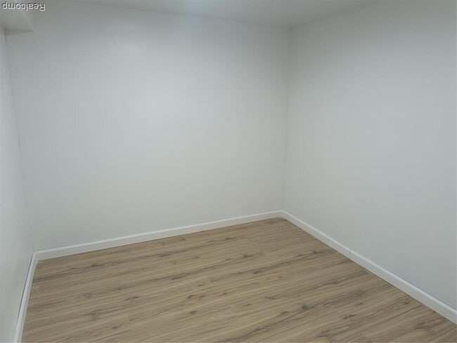 Building Photo - 18080 Westphalia St