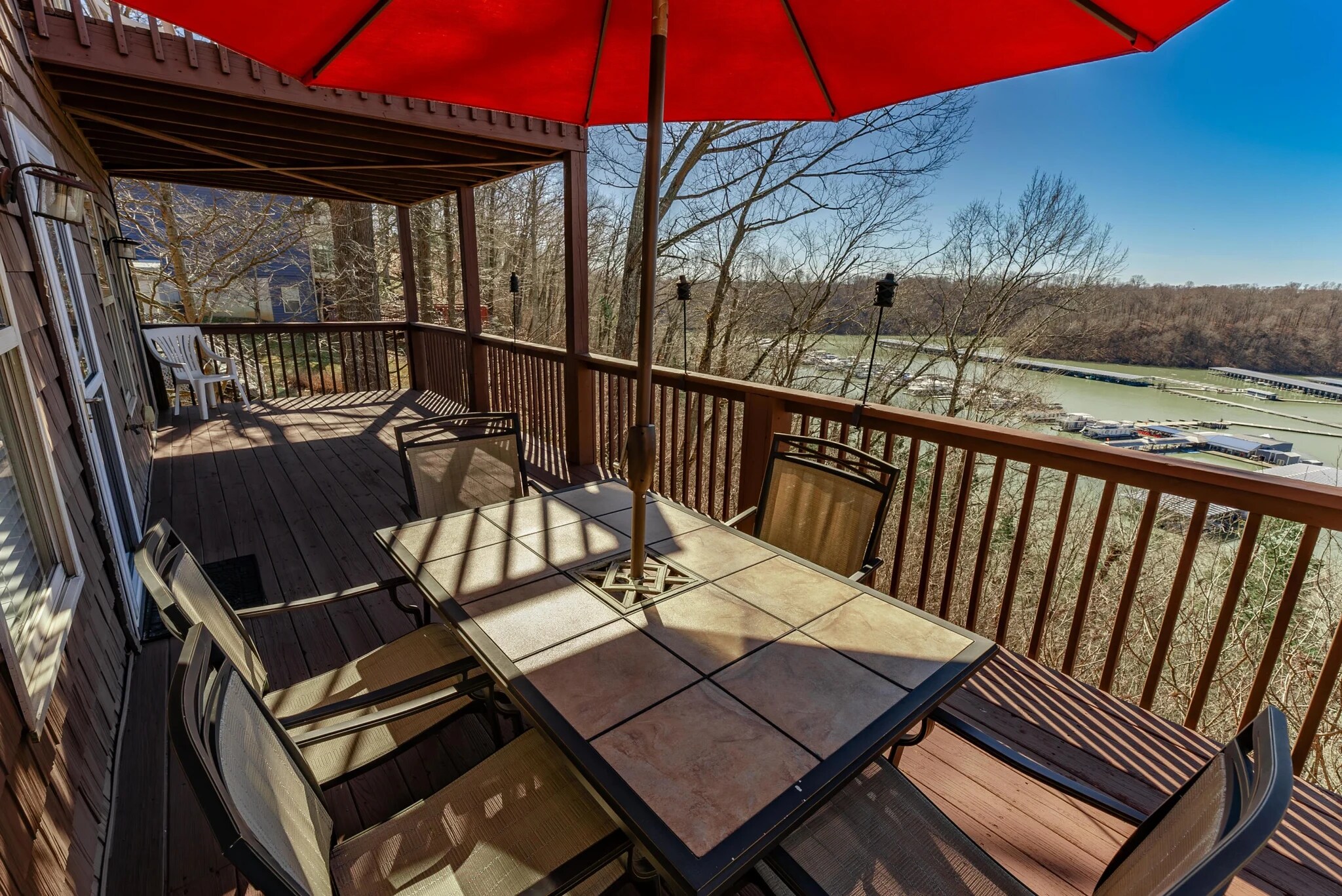 Building Photo - 949 Hideaway Dr