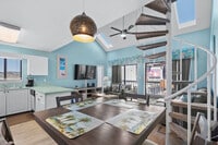 Building Photo - 1850 Colony Dr